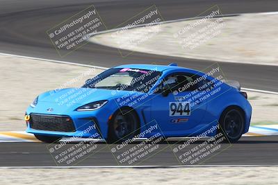 media/Nov-09-2025-Speed Ventures (Sun) [[388b781dcd]]/Orange/Session 2 (Turn 3)/